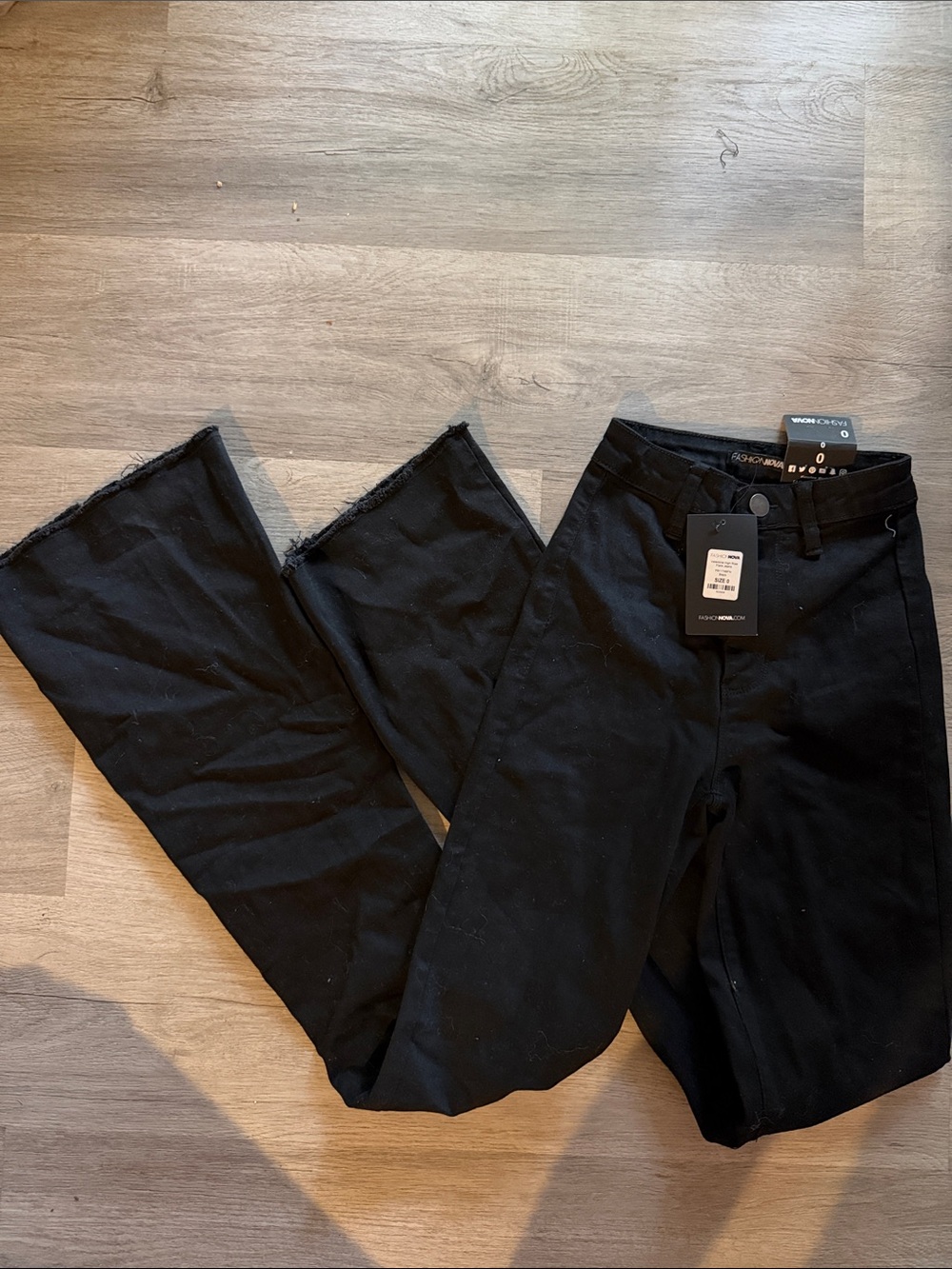 Valentina High Rise Flare Jeans - Black
